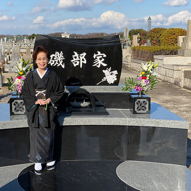 愛知県名古屋市 デザイン墓石 ラ・シーン