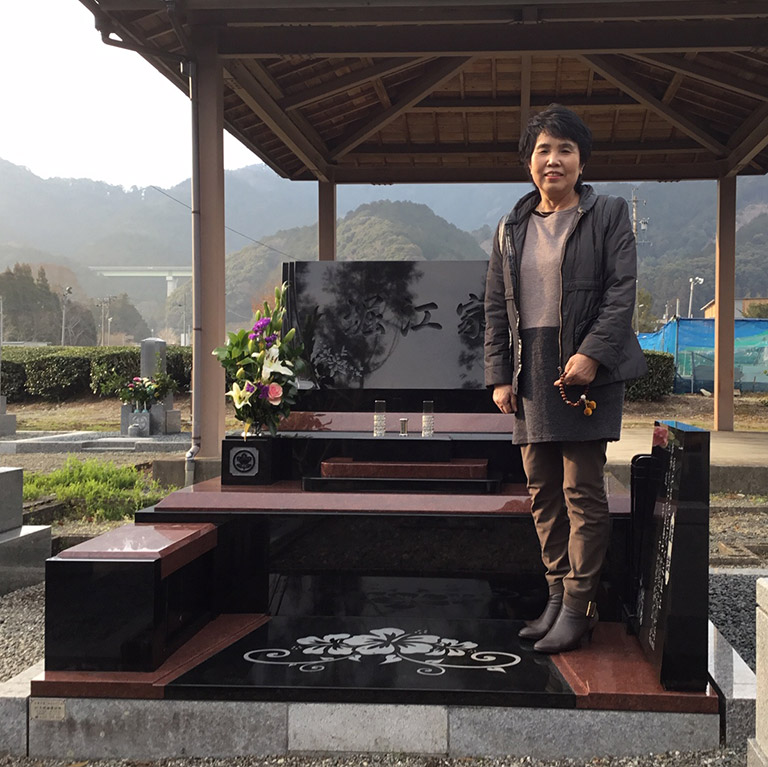 三重県松阪市 デザイン墓石 ベレーザ インド産YB-2/ニューインペリアルレッド