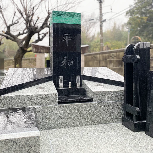 千葉県船橋市のガラスデザイン墓施工例（インド産クンナム＋アーバングレー）