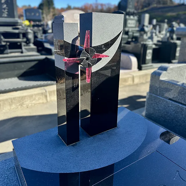 福島県双葉郡のデザイン墓施工例（インド産SG-2）