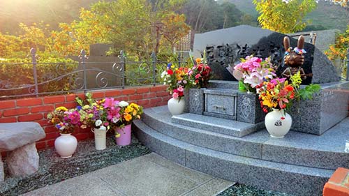 忌野清志郎の墓石