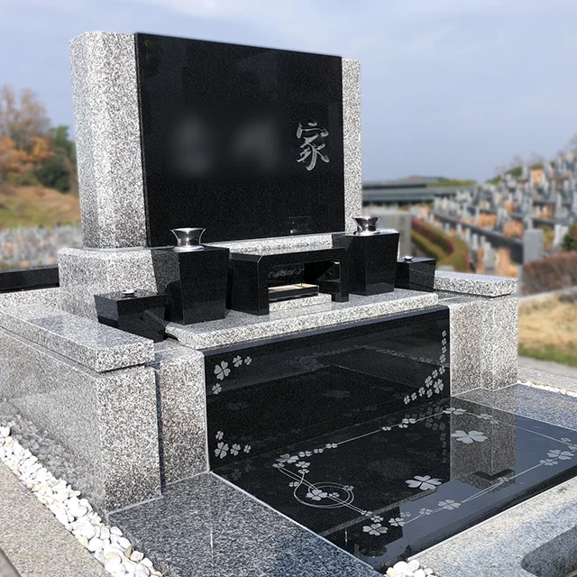 奈良県橿原市のデザイン墓施工例（インド産MU/国産真壁石）