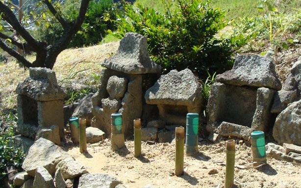 ラントウ墓
